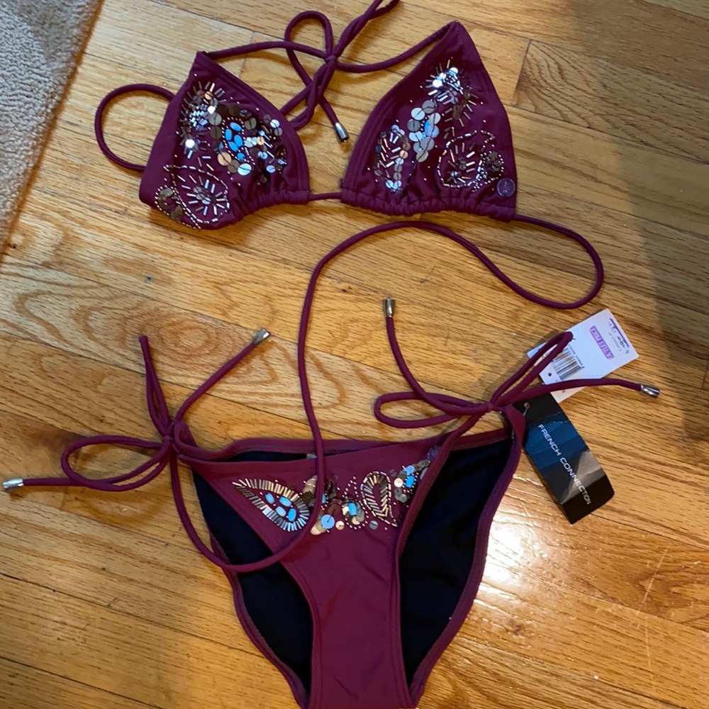 Adorable string bikini- NWT